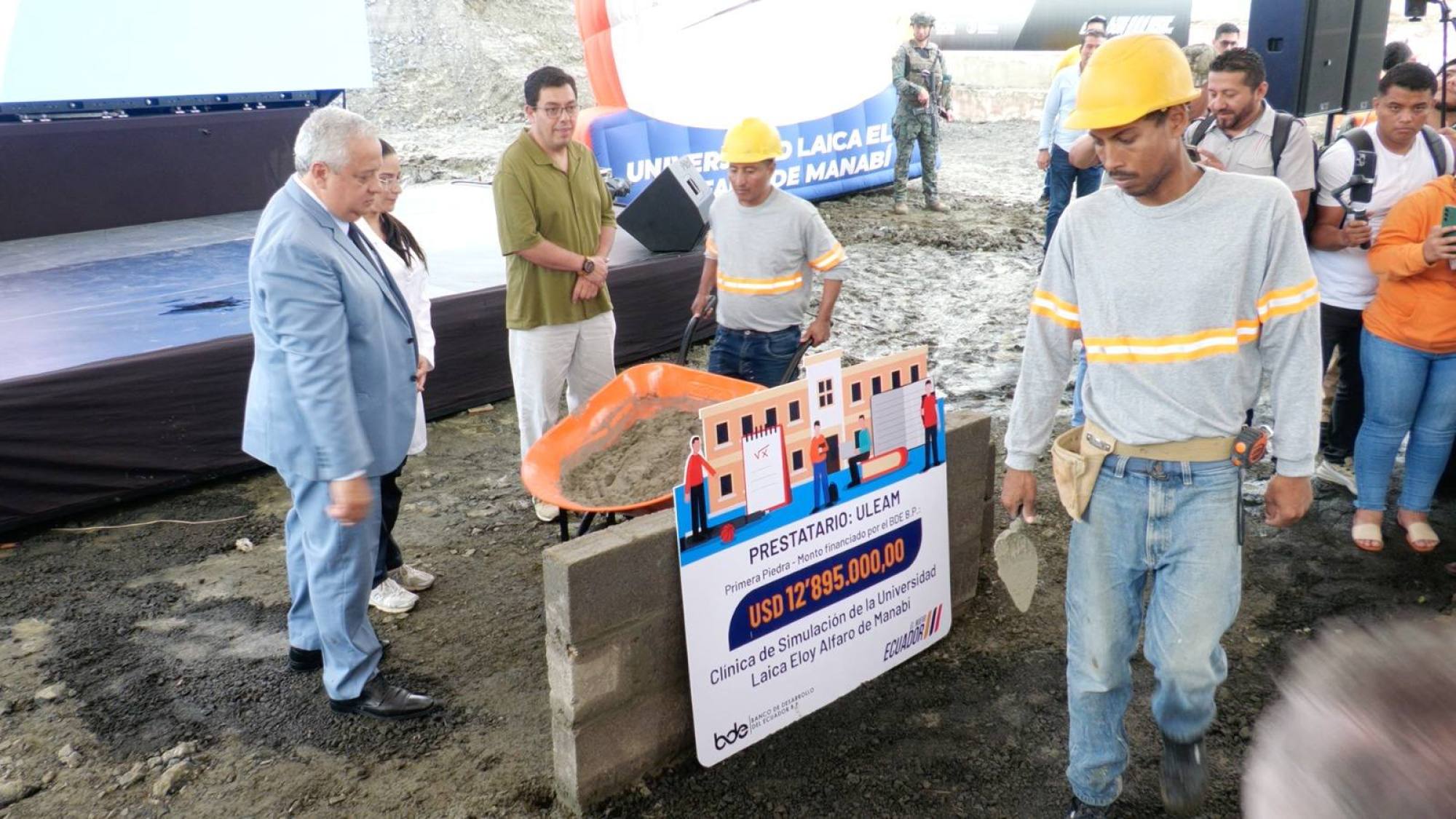 Uleam invertirá USD 12.8M en clínica de simulación de salud Uleam invertirá USD 12.8M en clínica de simulación de salud