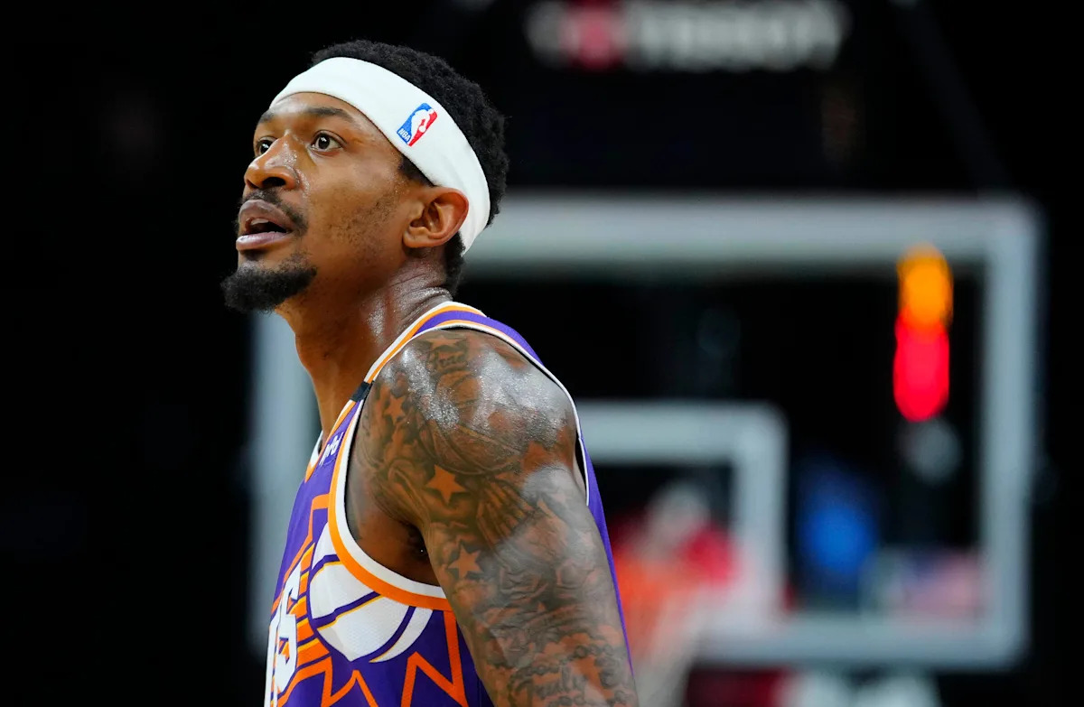 Phoenix Suns, Bradley Beal Reportedly Discussing Buyout Phoenix Suns, Bradley Beal Reportedly Discussing Buyout