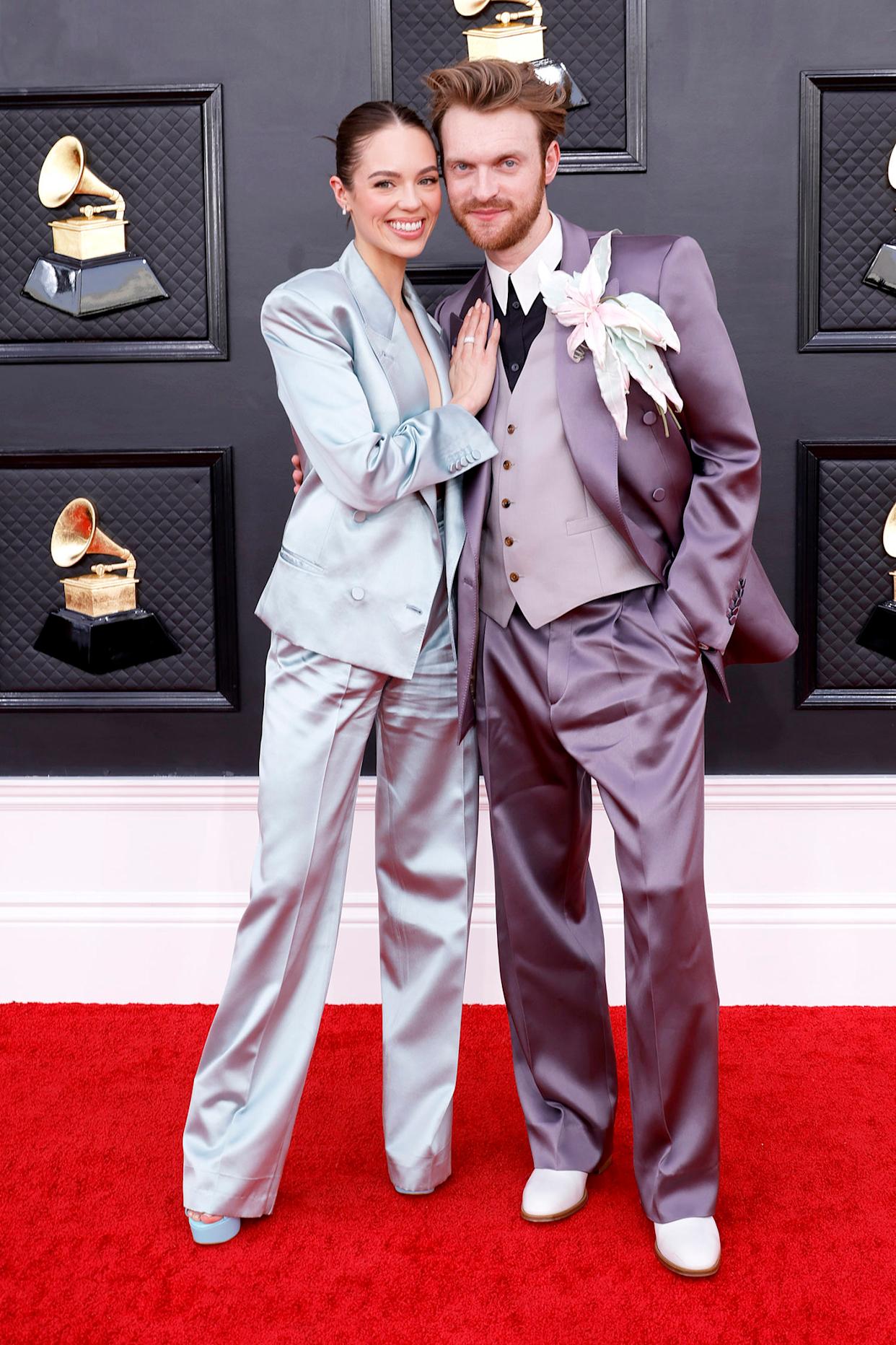 Finneas and Ashe Explain Awkward Taylor Swift Birthday Party Thanks Finneas and Ashe Explain Awkward Taylor Swift Birthday Party Thanks