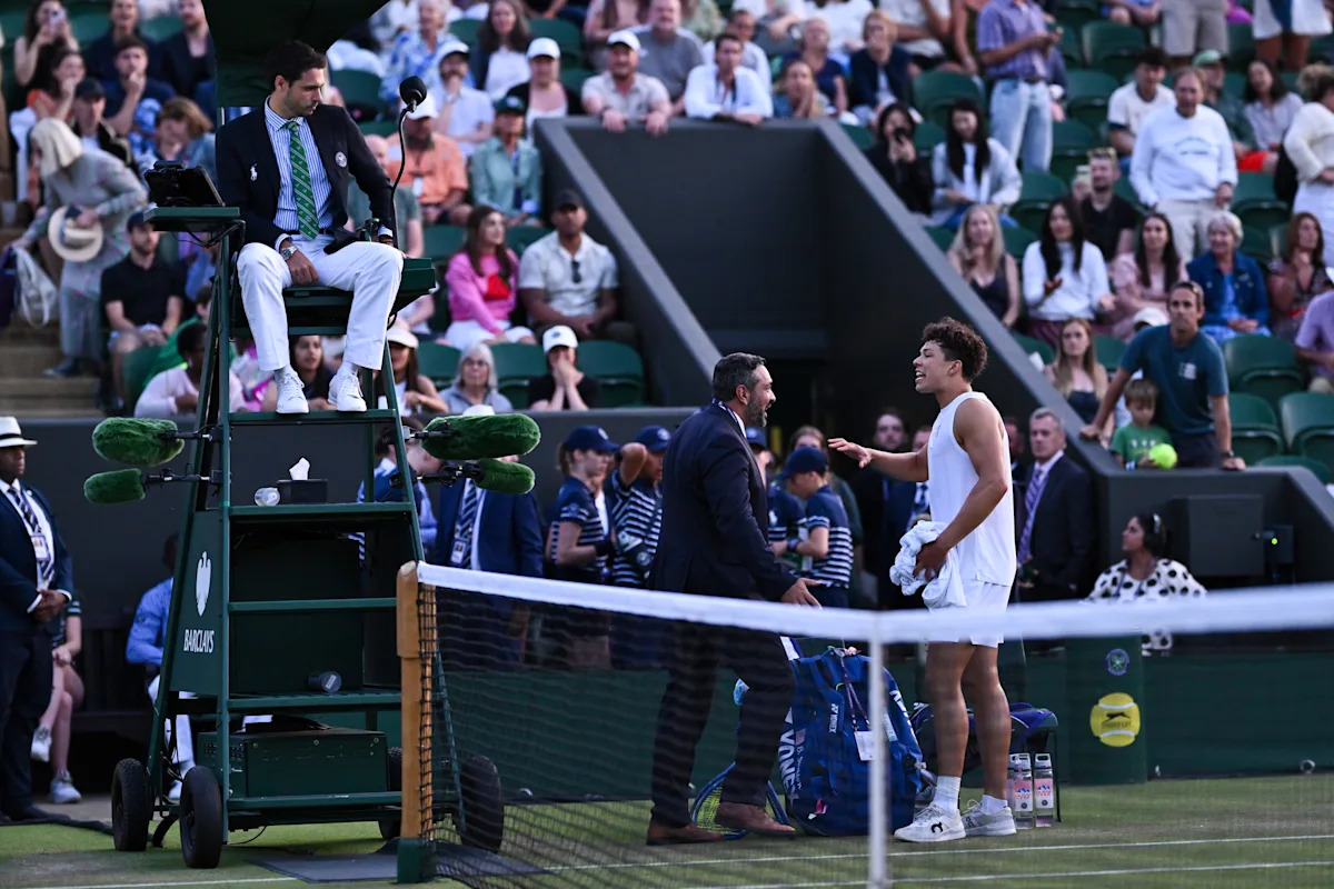 Darkness Halts Ben Shelton's Wimbledon Charge One Game From Victory Darkness Halts Ben Shelton's Wimbledon Charge One Game From Victory