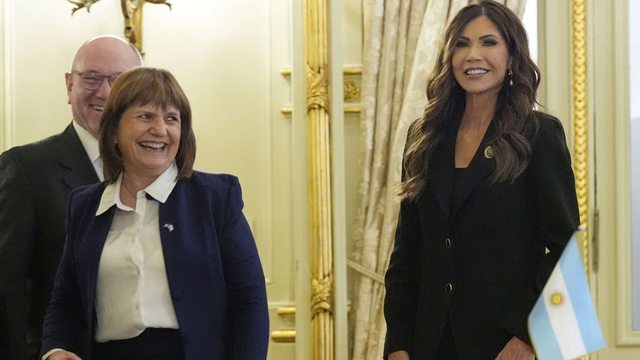 Homeland Security Secretary Kristi Noem and Argentina’s Security Minister Patricia Bullrich, left, share a smile after signing a Visa Waiver Program agreement at the presidential palace in Buenos Aires, Argentina, on July 28, 2025. Homeland Security Secretary Kristi Noem and Argentina’s Security Minister Patricia Bullrich, left, share a smile after signing a Visa Waiver Program agreement at the presidential palace in Buenos Aires, Argentina, on July 28, 2025.