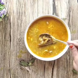 Resep Mie Nyemek Mie Burung Dara: Nikmat dan Menggugah Selera Resep Mie Nyemek Mie Burung Dara: Nikmat dan Menggugah Selera