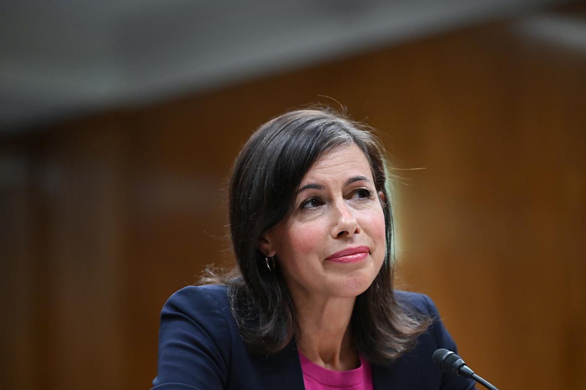 The FCC simply quadrupled the obtain velocity required to market web as ‘broadband’ The FCC simply quadrupled the obtain velocity required to market web as ‘broadband’