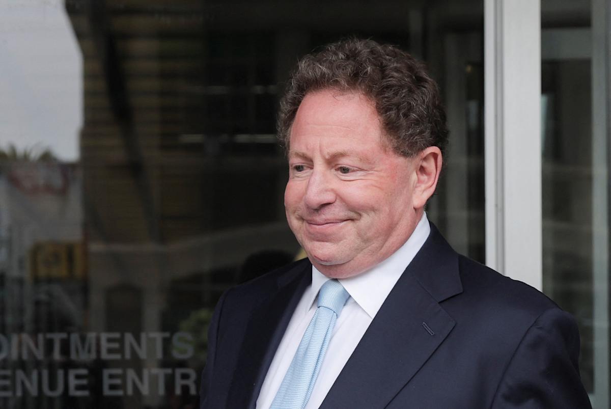 Activision Blizzard’s ex-CEO Bobby Kotick reportedly needs to purchase TikTok Activision Blizzard’s ex-CEO Bobby Kotick reportedly needs to purchase TikTok