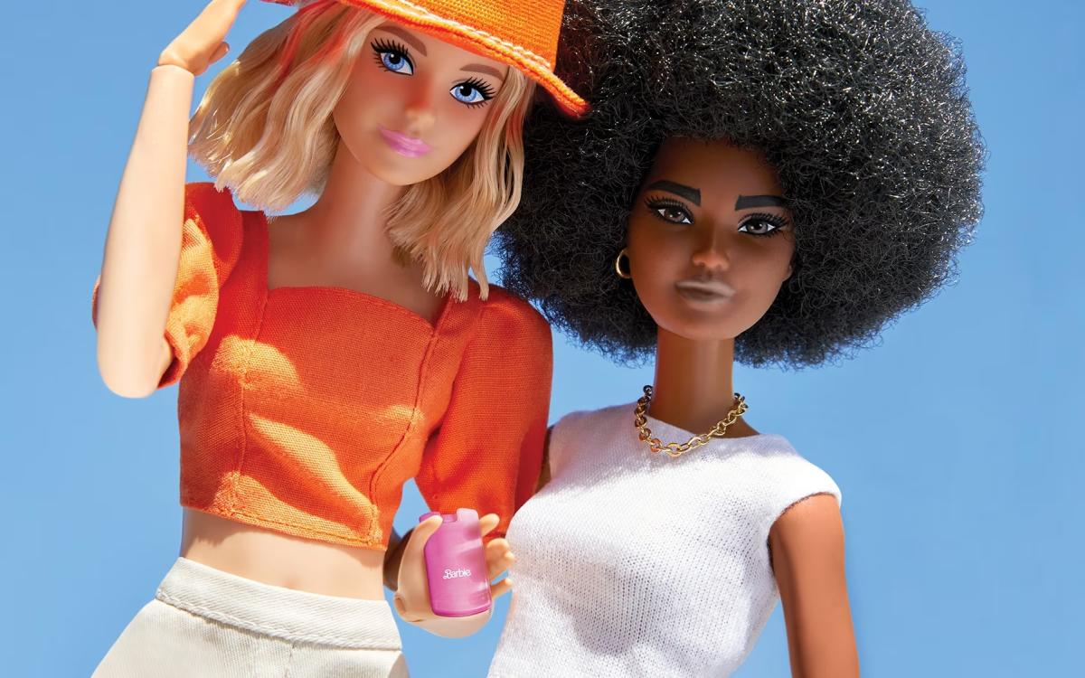 Barbie’s scorching pink flip telephone is coming to the true world this summer season Barbie’s scorching pink flip telephone is coming to the true world this summer season