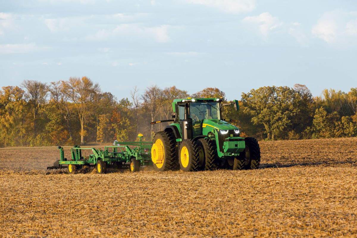 These geomagnetic storms are messing with farming tech’s GPS techniques These geomagnetic storms are messing with farming tech’s GPS techniques