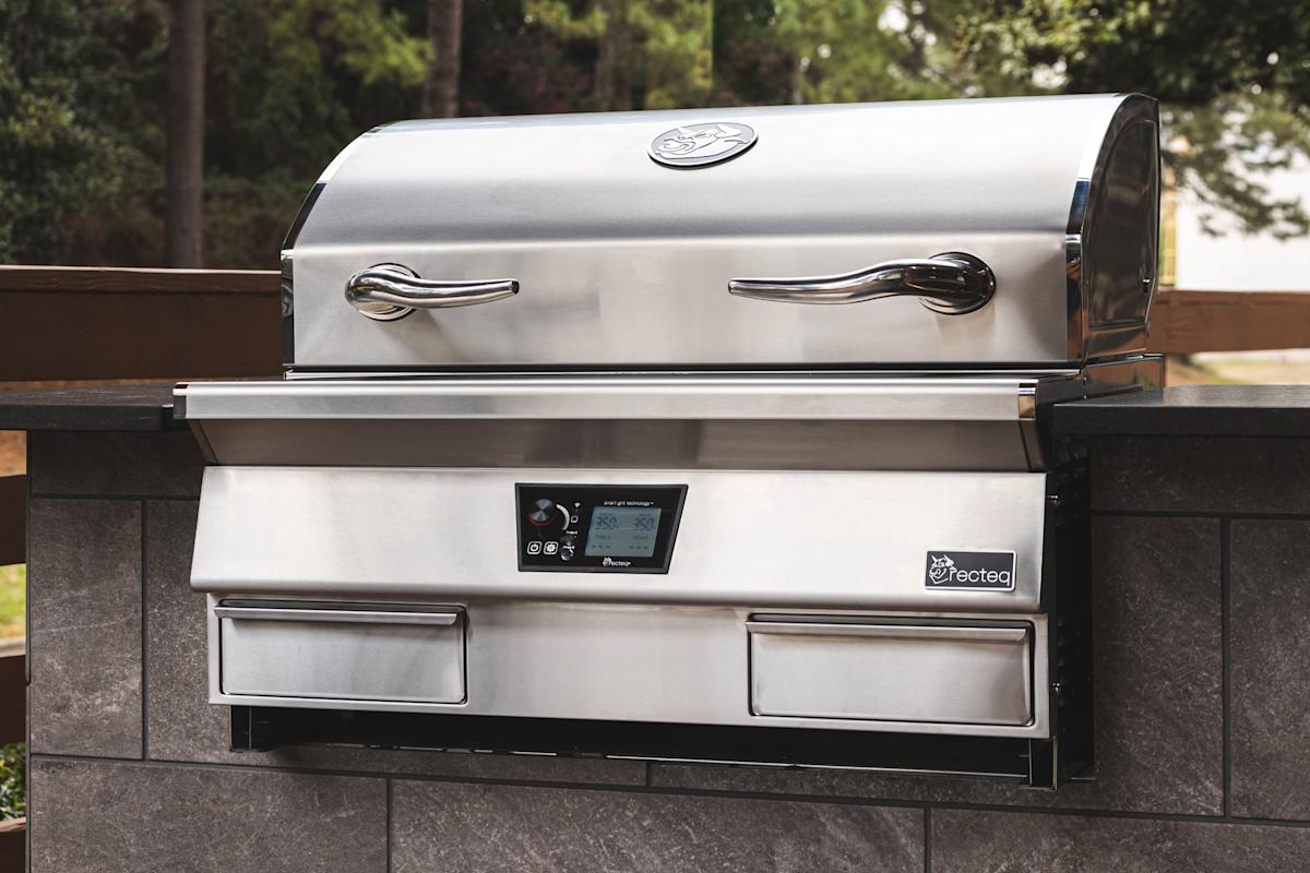 Recteq provides Flagship XL and built-in fashions to its good pellet grill lineup Recteq provides Flagship XL and built-in fashions to its good pellet grill lineup