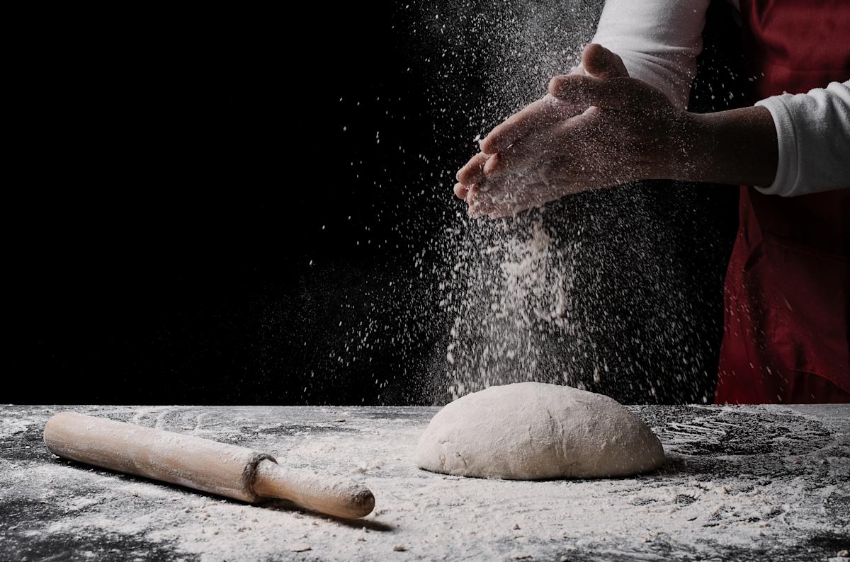 Making bread by hand is tough, are breadmakers higher? Making bread by hand is tough, are breadmakers higher?