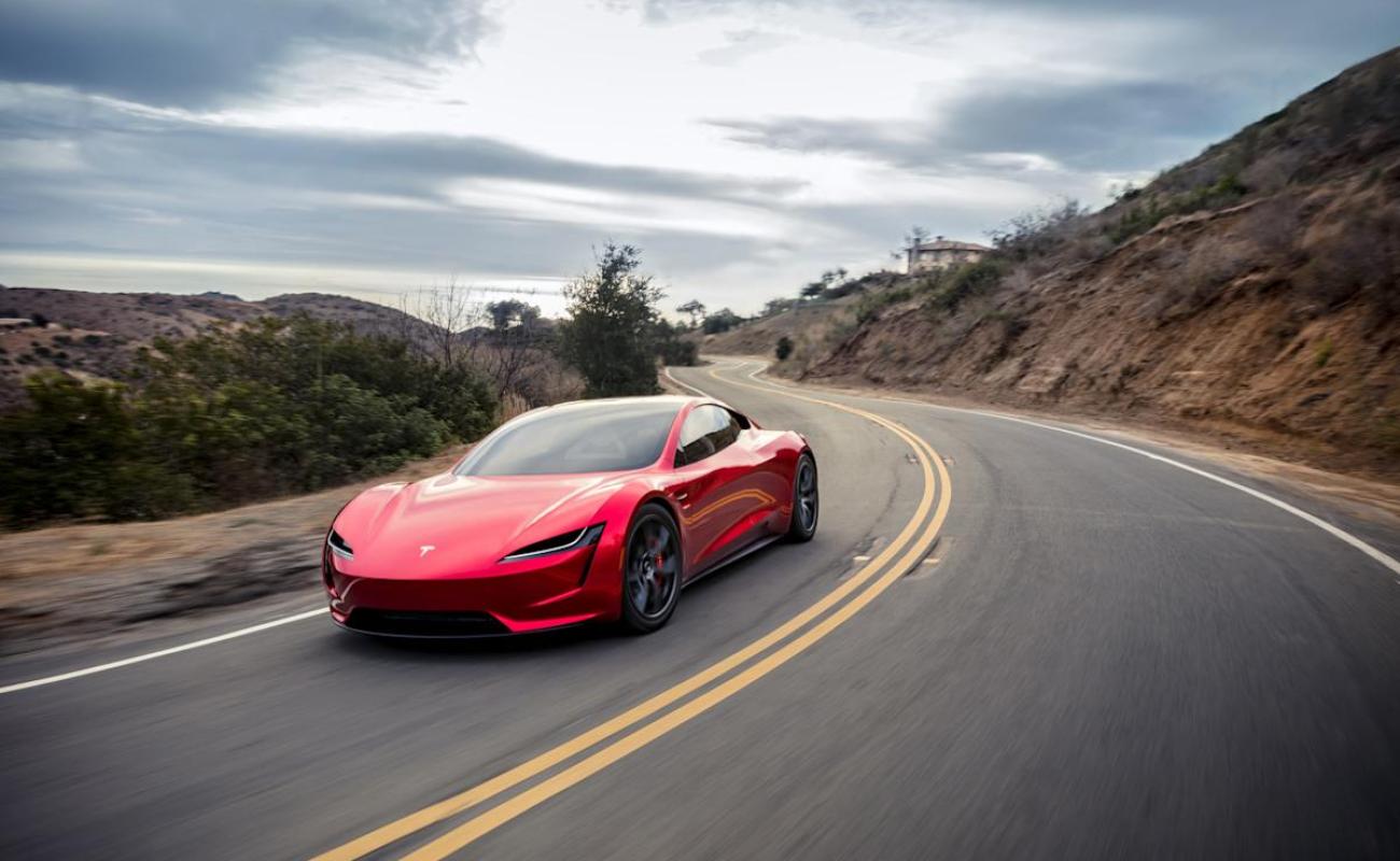 Elon Musk teases a flying automobile on Joe Rogan’s present Elon Musk teases a flying automobile on Joe Rogan’s present