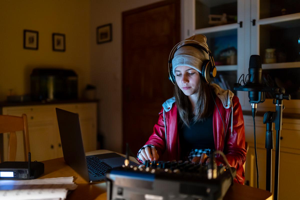 Twitch CEO says DJs must share what they earn on the web site with music labels Twitch CEO says DJs must share what they earn on the web site with music labels