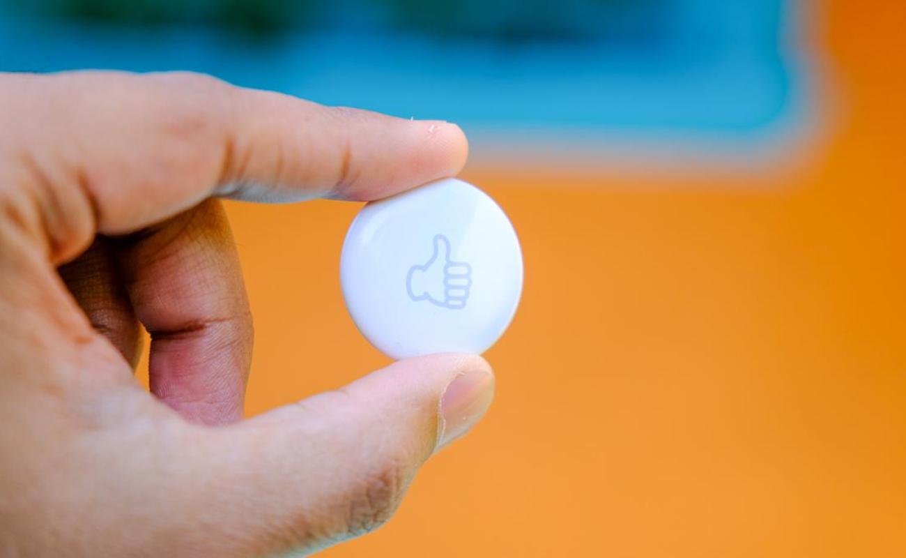 How to replace your AirTag battery How to replace your AirTag battery