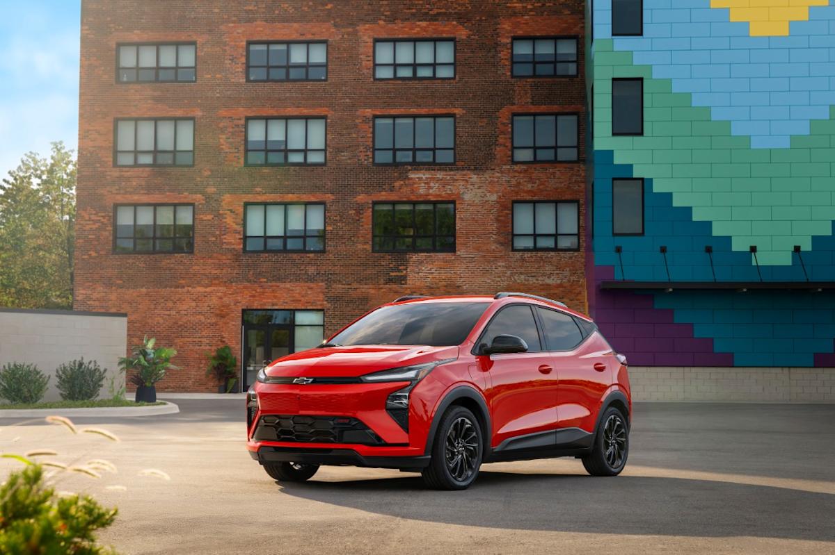 The beloved Chevrolet Bolt is again however just for a ‘restricted run’ The beloved Chevrolet Bolt is again however just for a ‘restricted run’