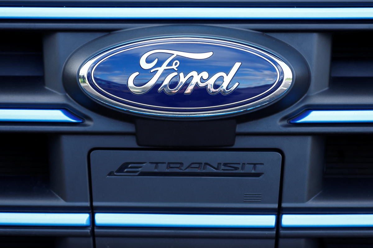 Ford’s electrical three-row SUV is lifeless Ford’s electrical three-row SUV is lifeless
