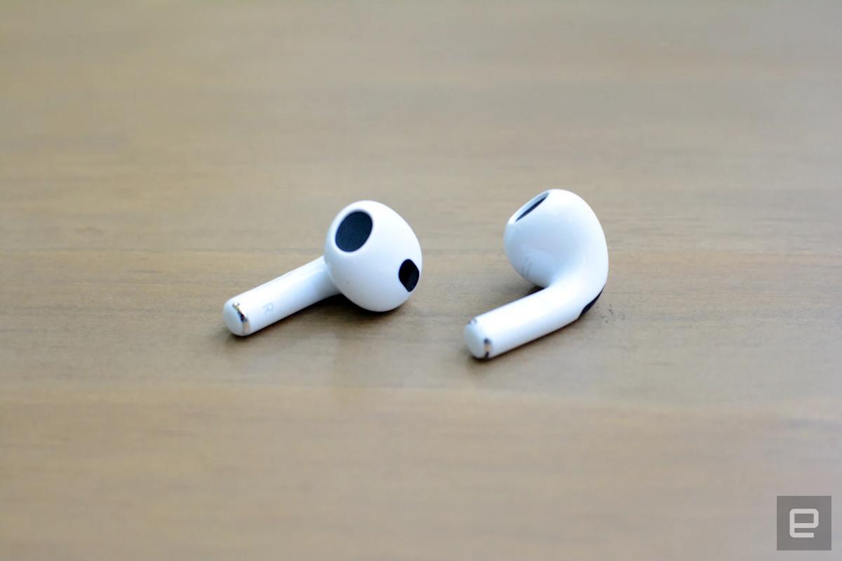 Apple’s third-gen AirPods are again on sale for his or her lowest value but Apple’s third-gen AirPods are again on sale for his or her lowest value but