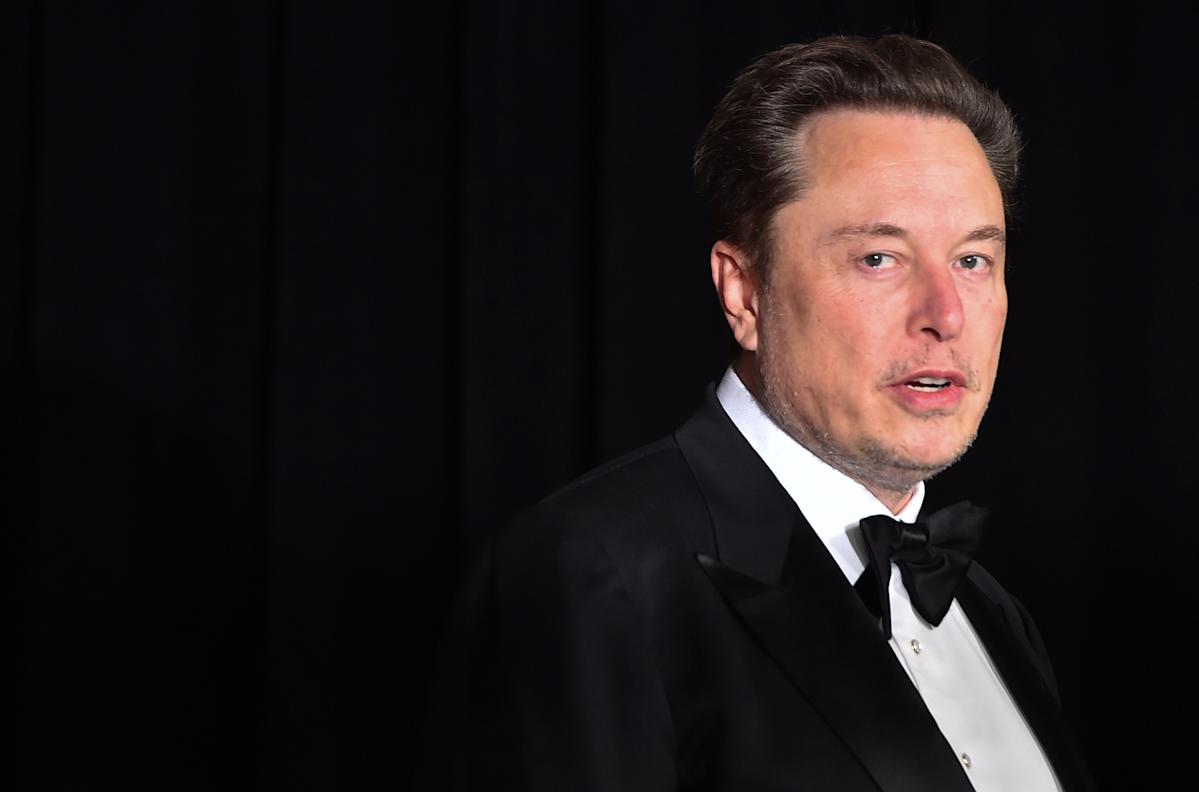 Elon Musk sued for alleged sexual harassment and retaliation by former SpaceX engineers Elon Musk sued for alleged sexual harassment and retaliation by former SpaceX engineers