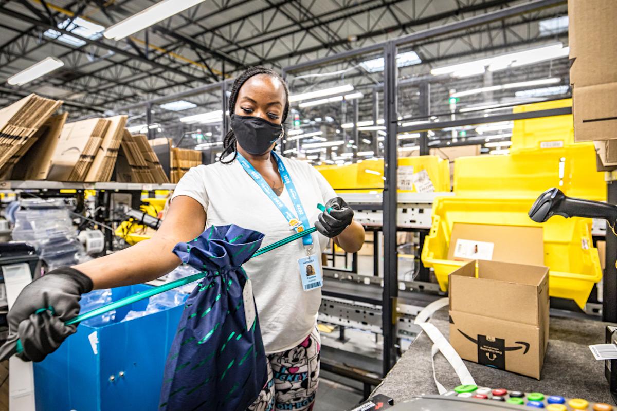 Whoops! Amazon served expensive advertisements for merchandise individuals could not really purchase Whoops! Amazon served expensive advertisements for merchandise individuals could not really purchase