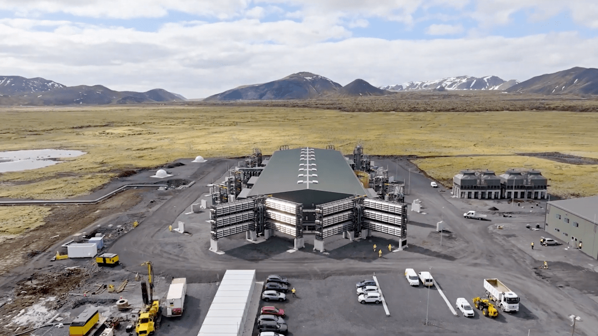 The world’s largest direct carbon seize plant simply went on-line The world’s largest direct carbon seize plant simply went on-line