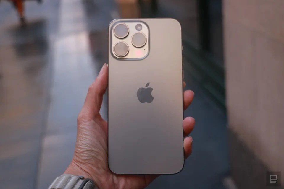 Justice Division recordsdata antitrust lawsuit in opposition to Apple over its notorious ‘walled backyard’ Justice Division recordsdata antitrust lawsuit in opposition to Apple over its notorious ‘walled backyard’