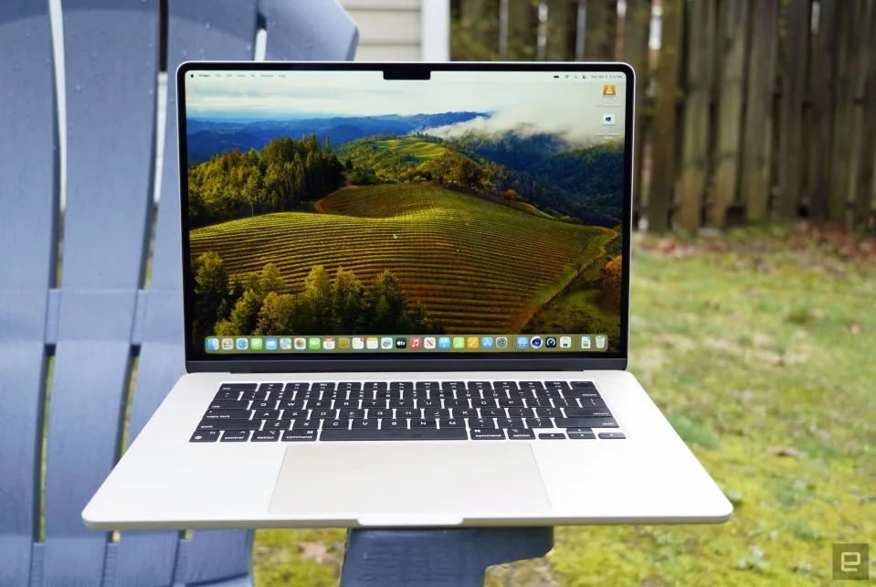 Apple’s MacBook Air M3 drops to an all-time low of 9 Apple’s MacBook Air M3 drops to an all-time low of 9