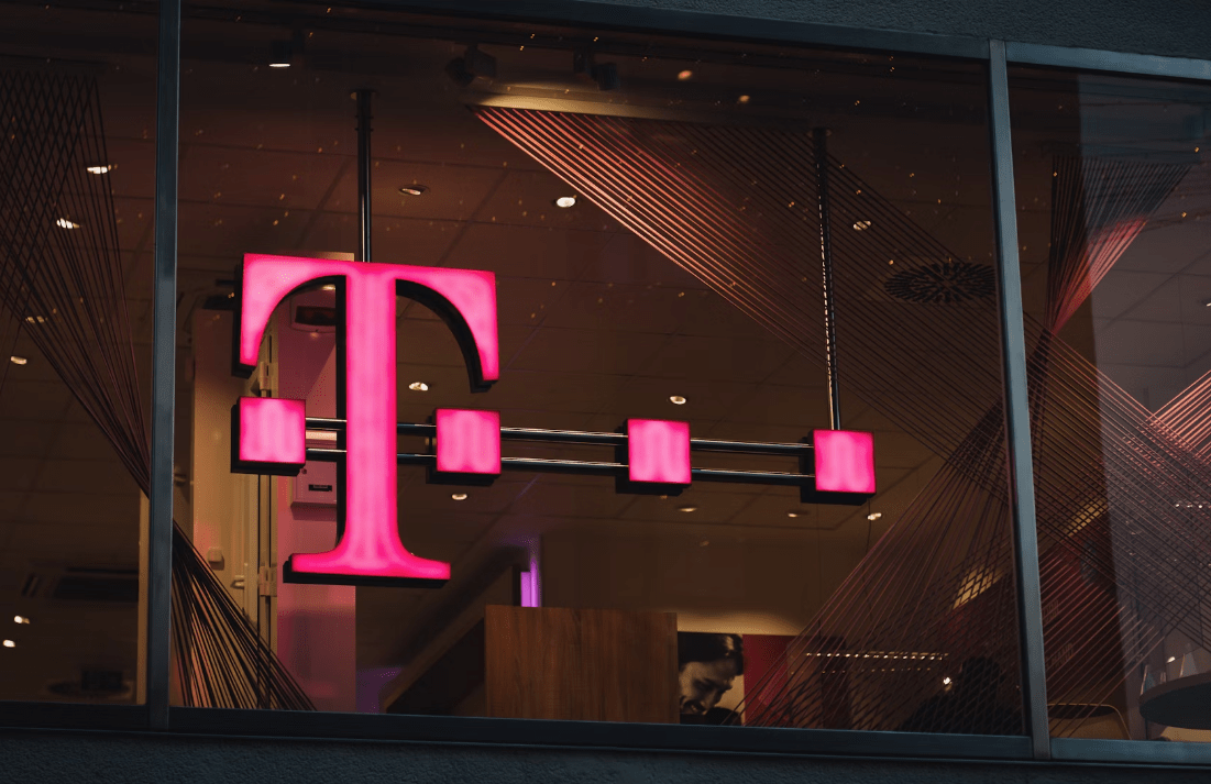 T-Cellular fined million for failing to cease information breaches T-Cellular fined million for failing to cease information breaches