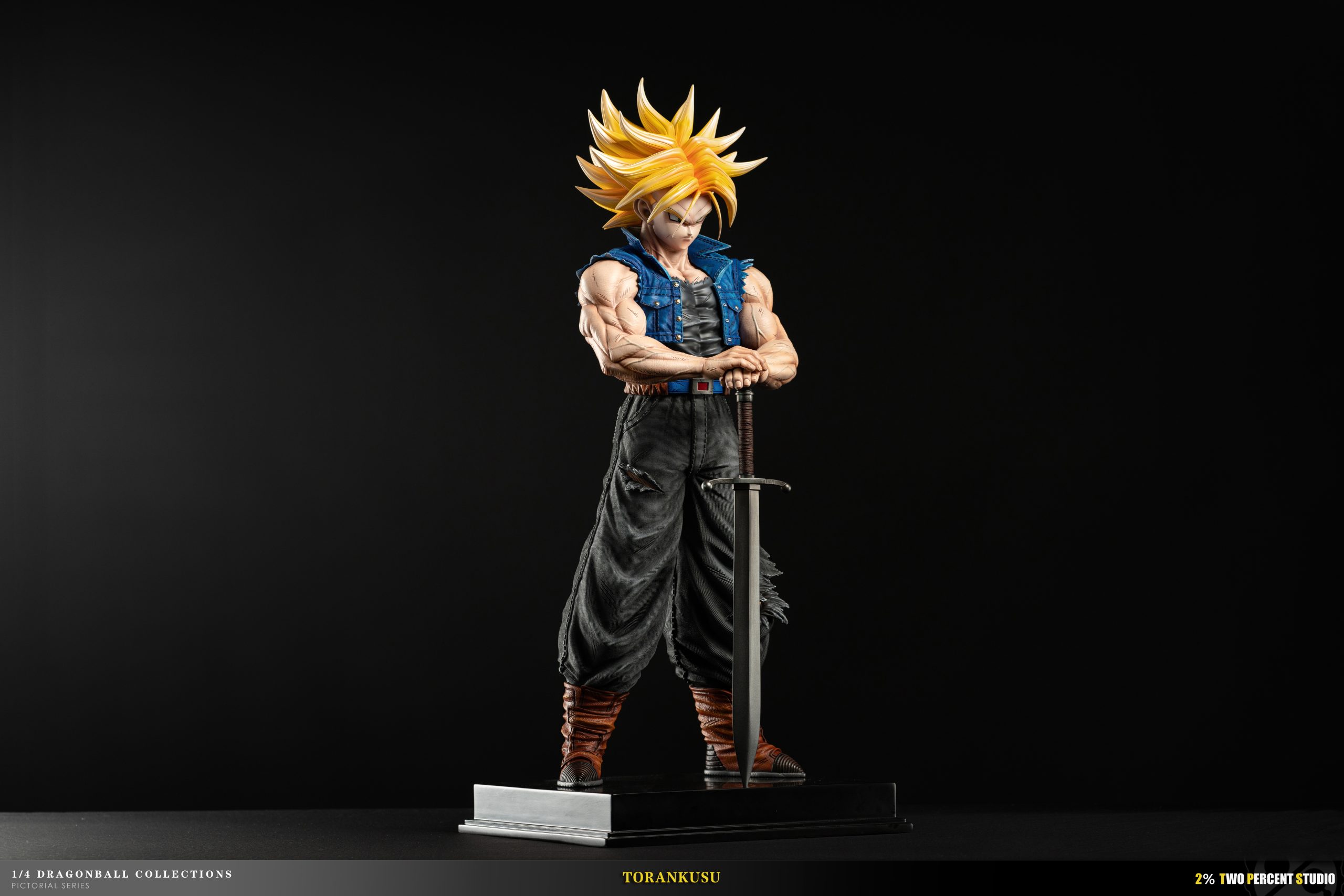 2% Studio - Dragon Ball Future Trunks