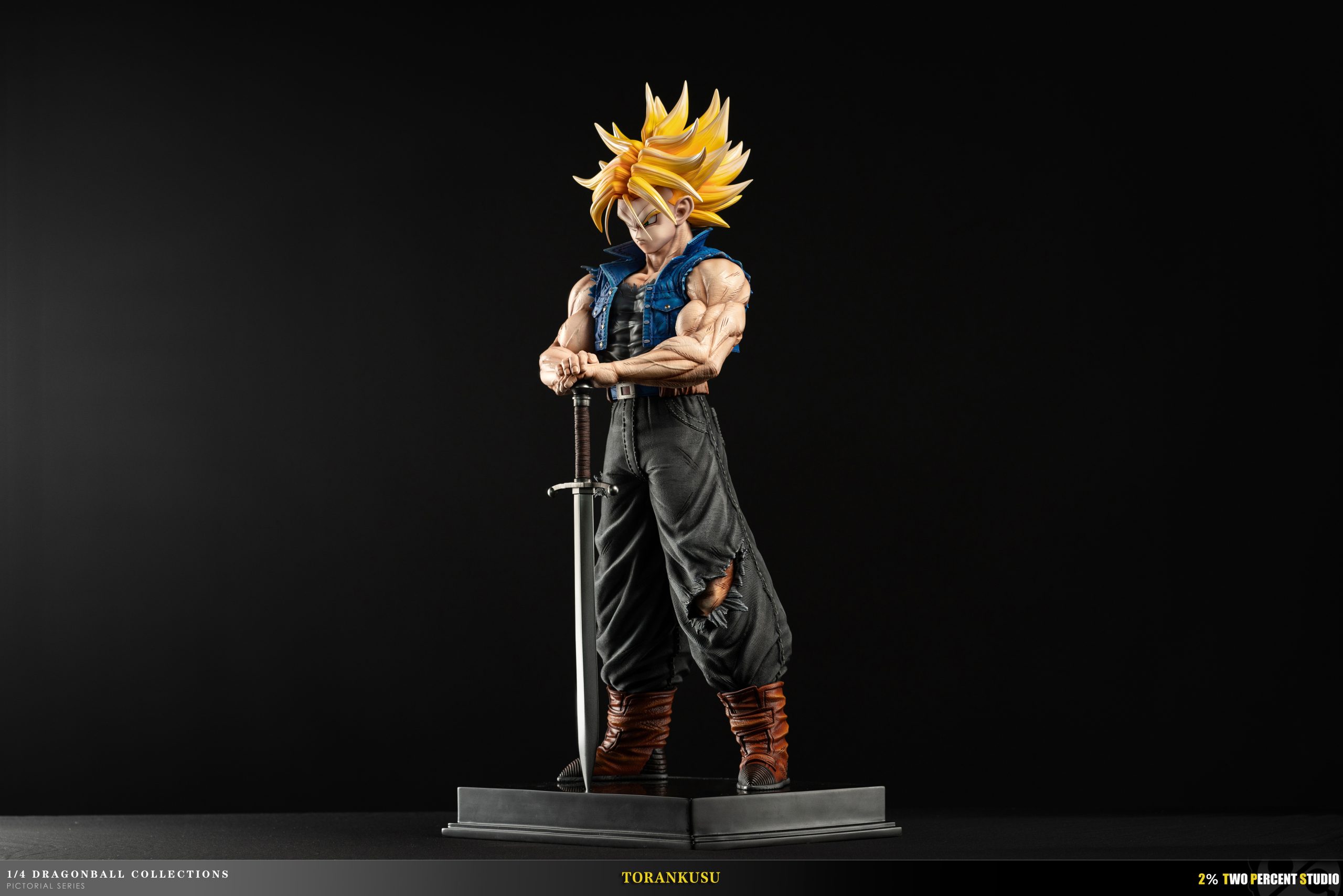 2% Studio - Dragon Ball Future Trunks