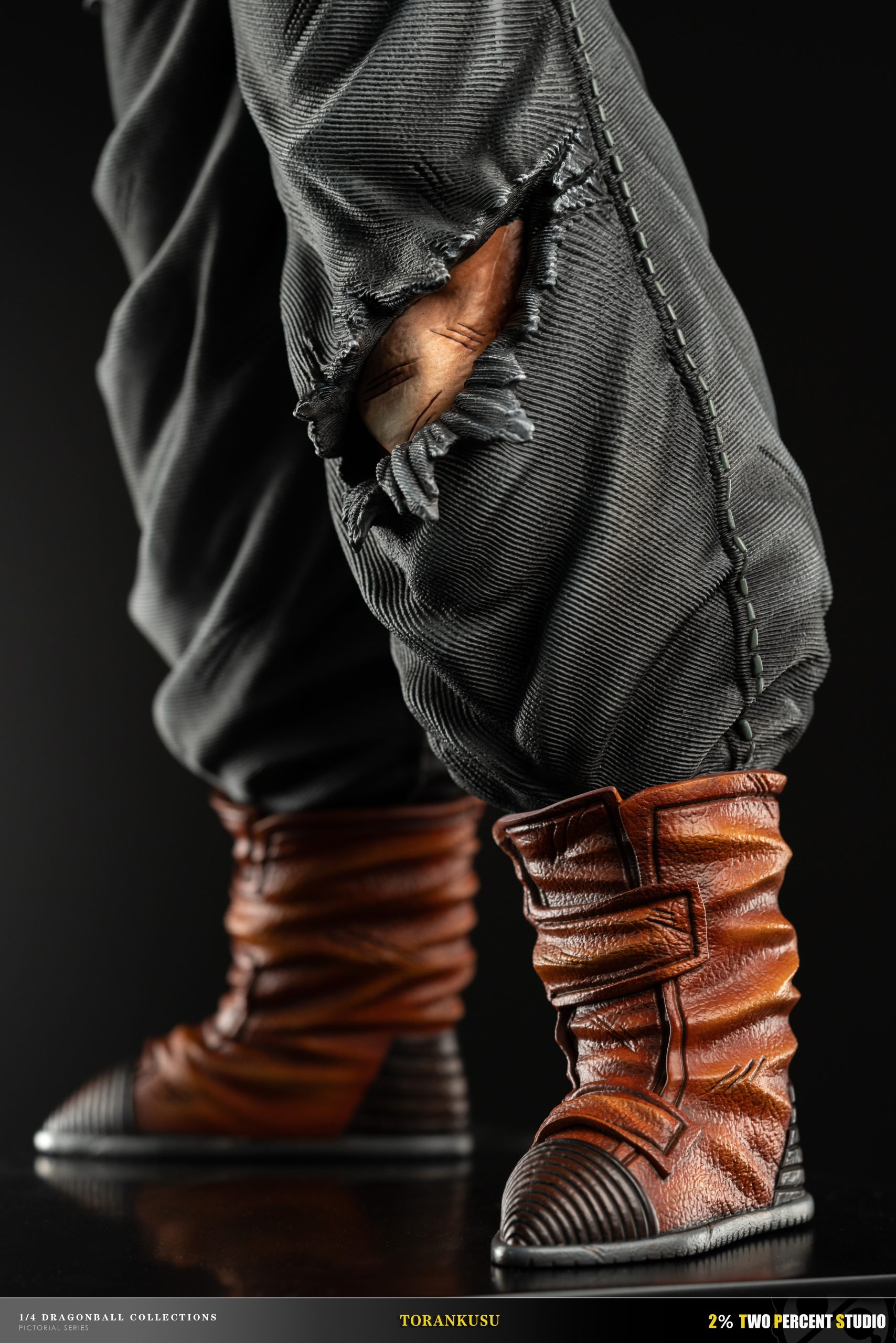 2% Studio - Dragon Ball Future Trunks