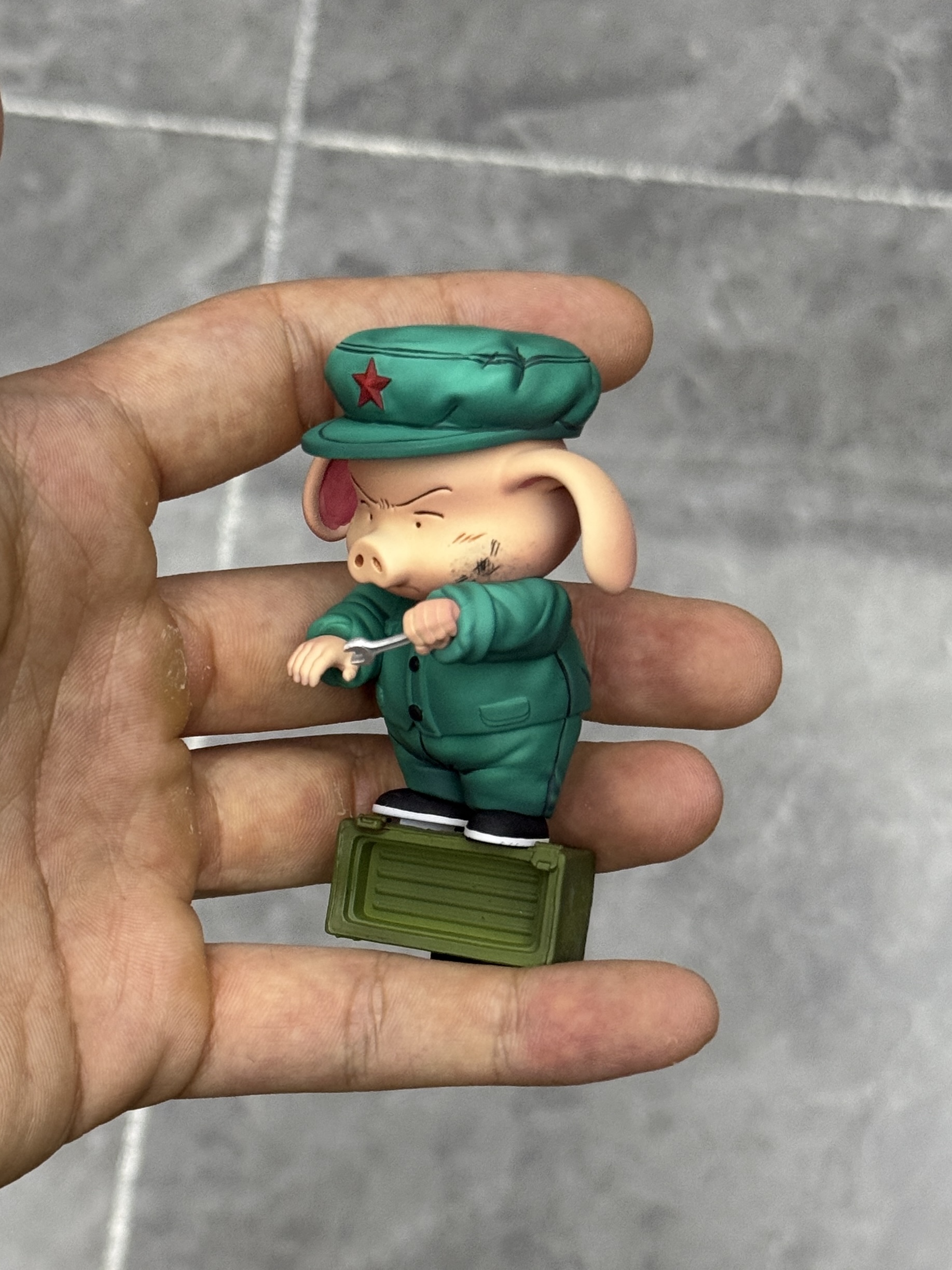 Cell Studio - Dragon Ball MEGA Series 01 Son Goku Oolong Fixing the Car