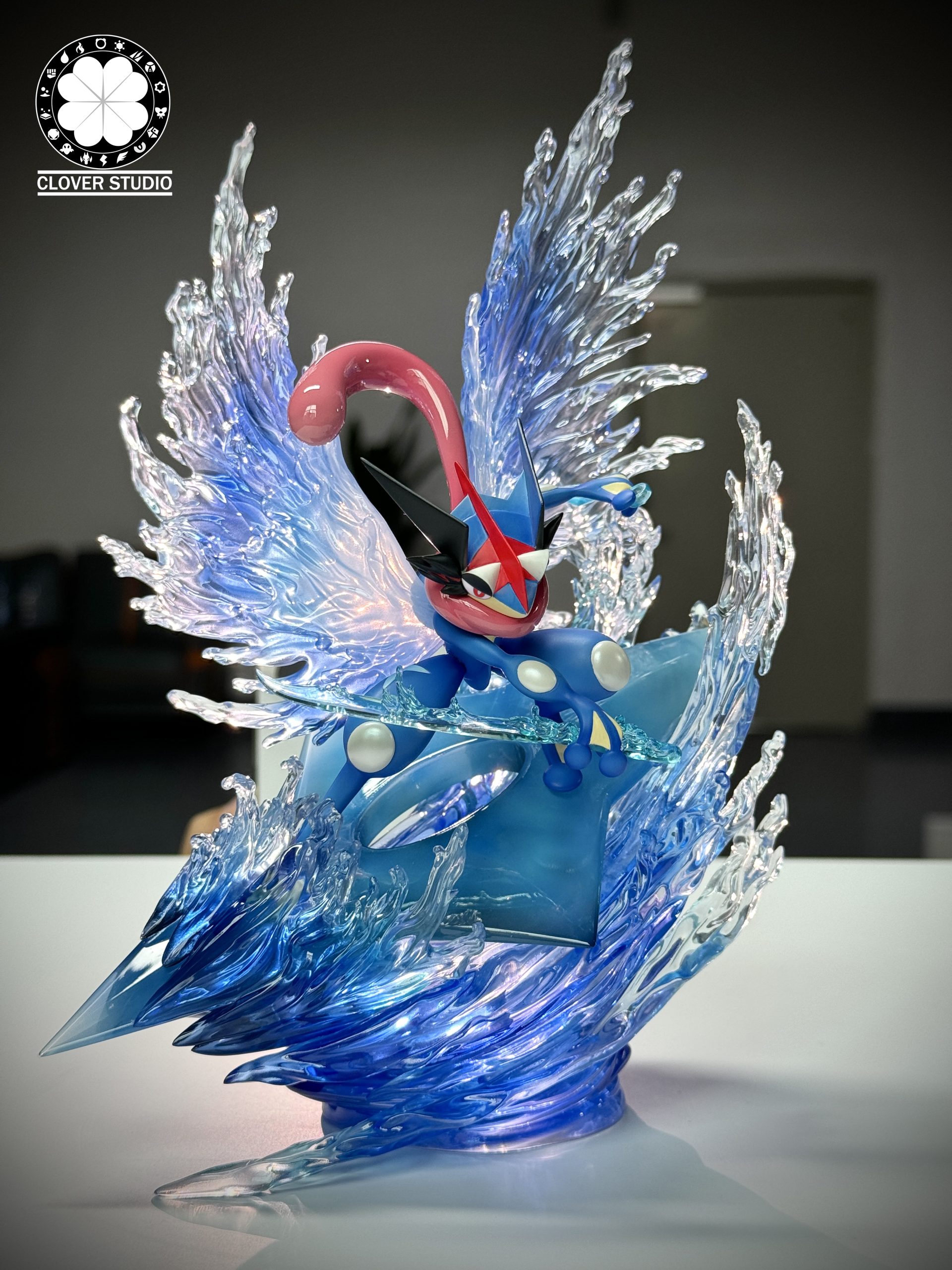 Clover Studio – Pokémon Ash-Greninja Butterfly Form