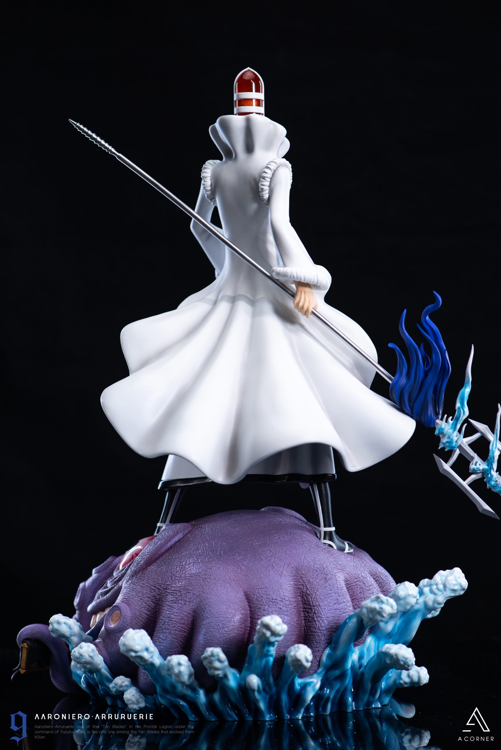 A CORNER Studio - Espada #4 Zommari Rureaux & #5 Aaroniero Arruruerie
