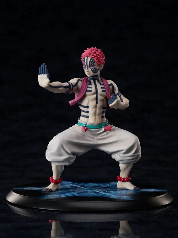 Aniplex - Demon Slayer: Kimetsu no Yaiba Akaza 1/8 scale figure (Licensed)