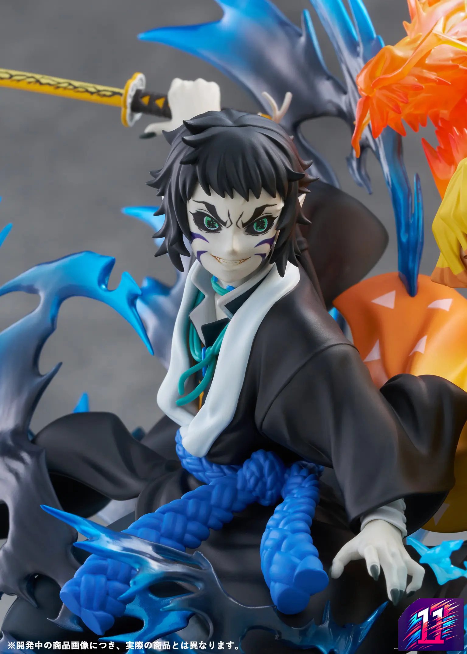 Aniplex - Demon Slayer: Kimetsu no Yaiba Zenitsu Agatsuma X Kaigaku NON Scale Figure (Licensed)