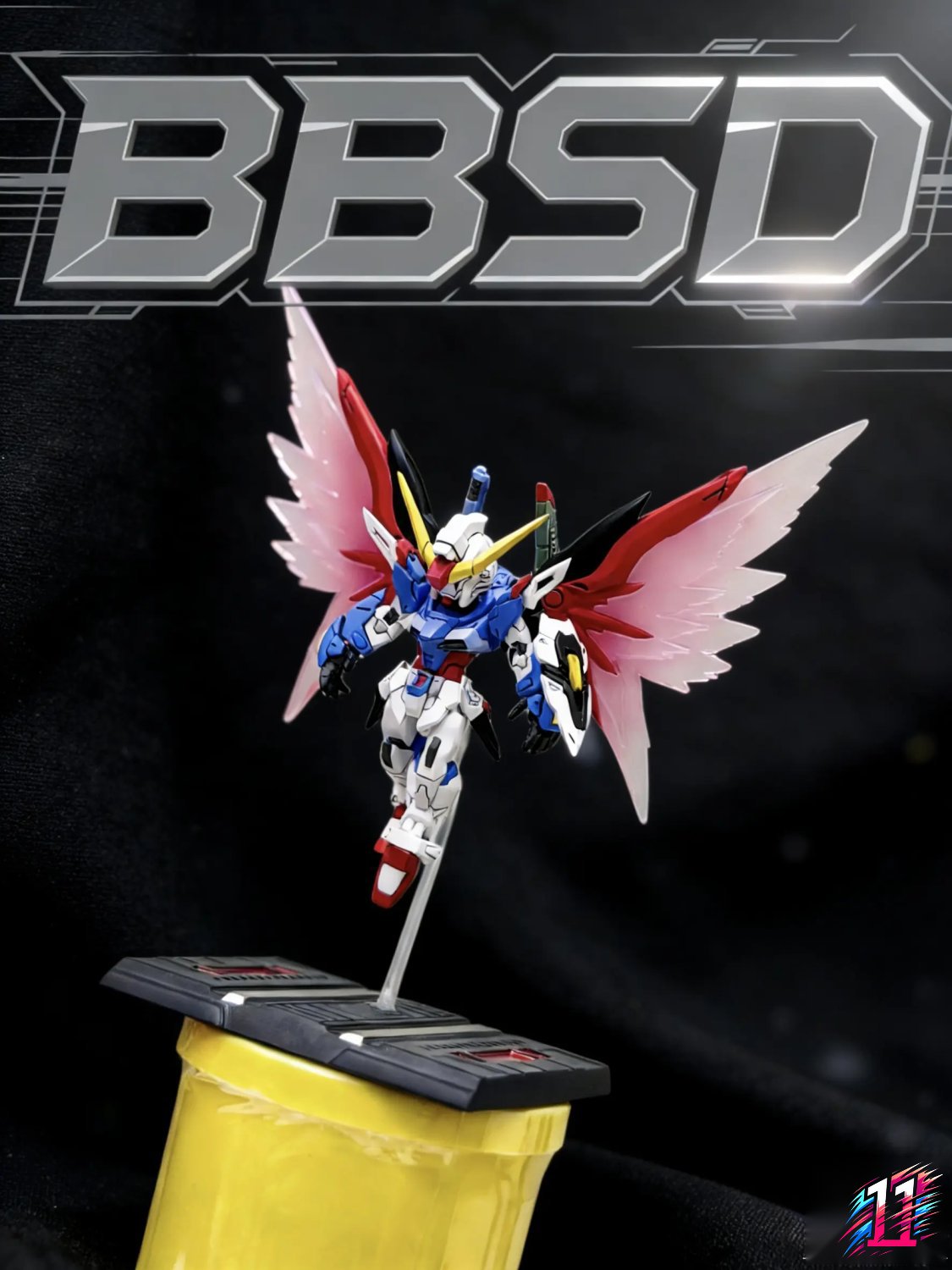 BBSD Studio - FW Scale Destiny Gundam Gundam