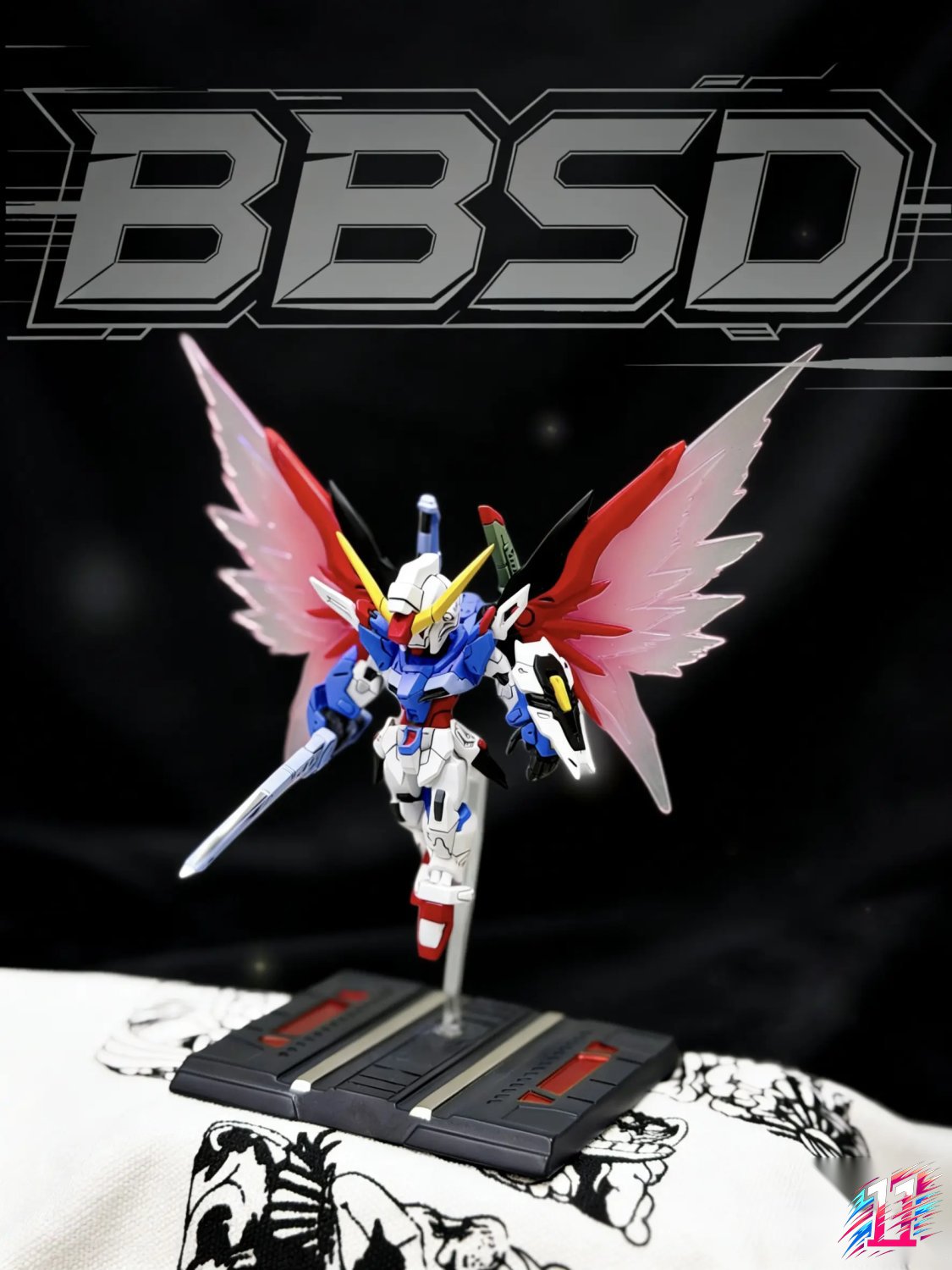 BBSD Studio - FW Scale Destiny Gundam Gundam