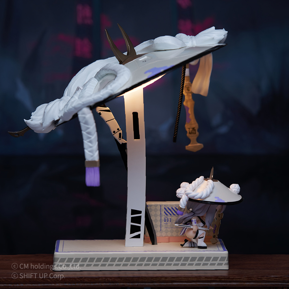 GNF TOYZ - Goddess of Victory: Nikke Scarlet lamp and figure (Licensed)