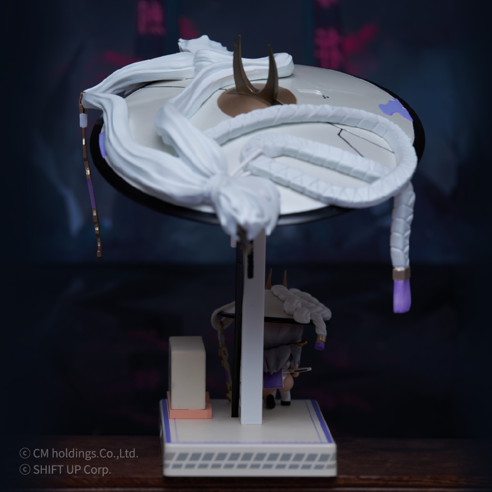 GNF TOYZ - Goddess of Victory: Nikke Scarlet lamp and figure (Licensed)