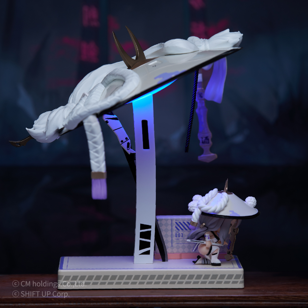 GNF TOYZ - Goddess of Victory: Nikke Scarlet lamp and figure (Licensed)