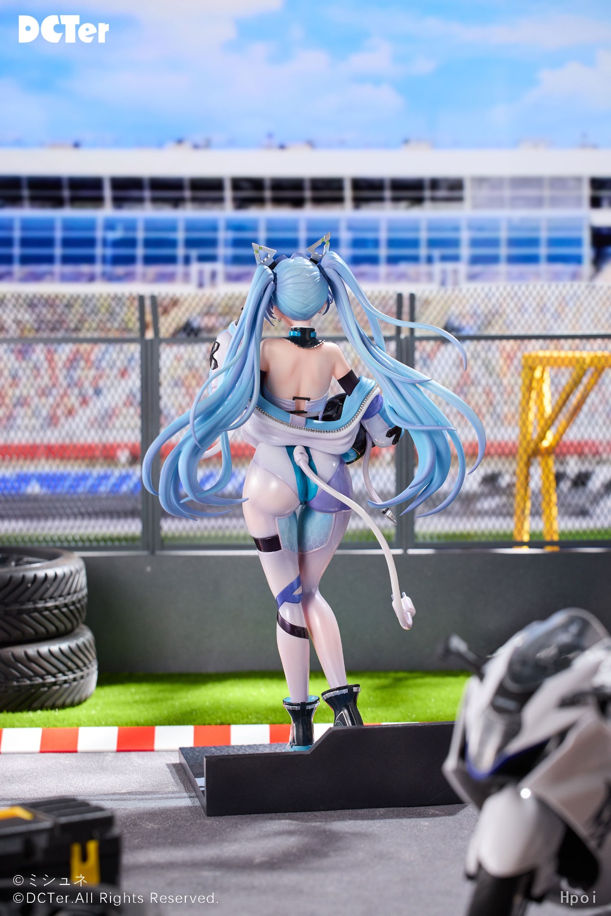 DCTer - 1/7 Motorcycle Girl Aila (Licensed)