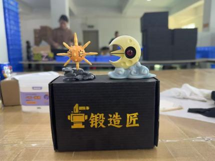 Duan Zao Jiang Studio - Pokemon Lunatone & Solrock Set Duan Zao Jiang Studio - Pokemon Lunatone & Solrock Set