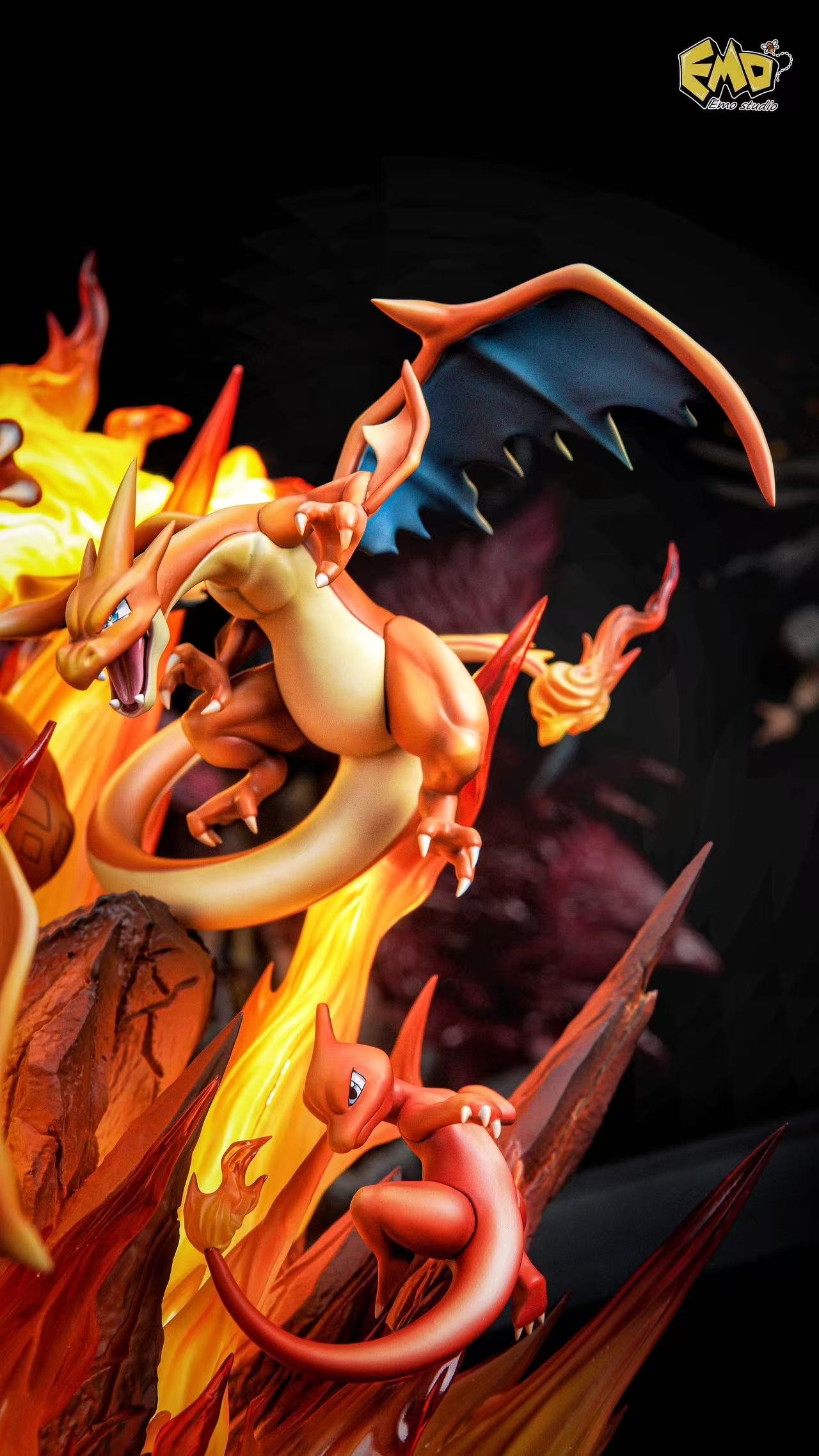 Emo Studio - Evolution Chain 003 Charizard Pokémon