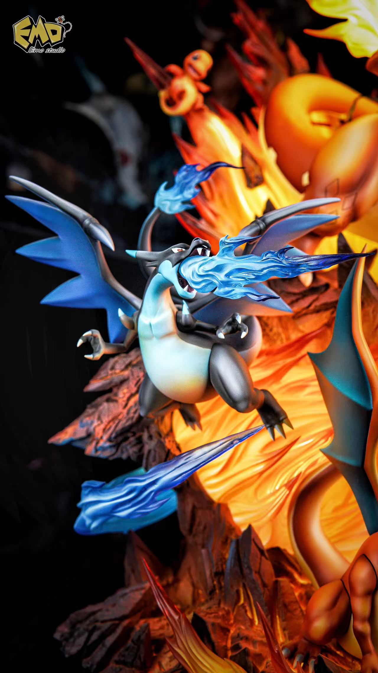Emo Studio - Evolution Chain 003 Charizard Pokémon