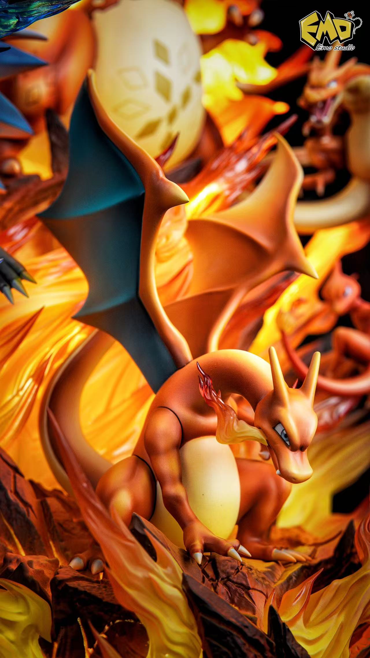 Emo Studio - Evolution Chain 003 Charizard Pokémon