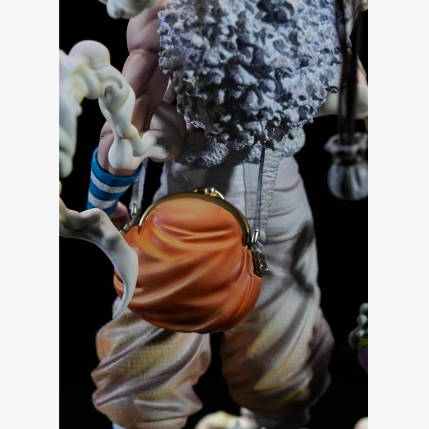 CHIKARA Studio - Reiner Braun Parachute Version Attack on Titan