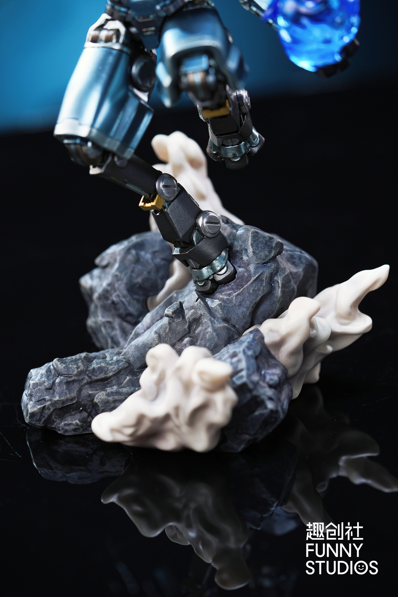 Funny Studio - Pokémon Mecha Lucario