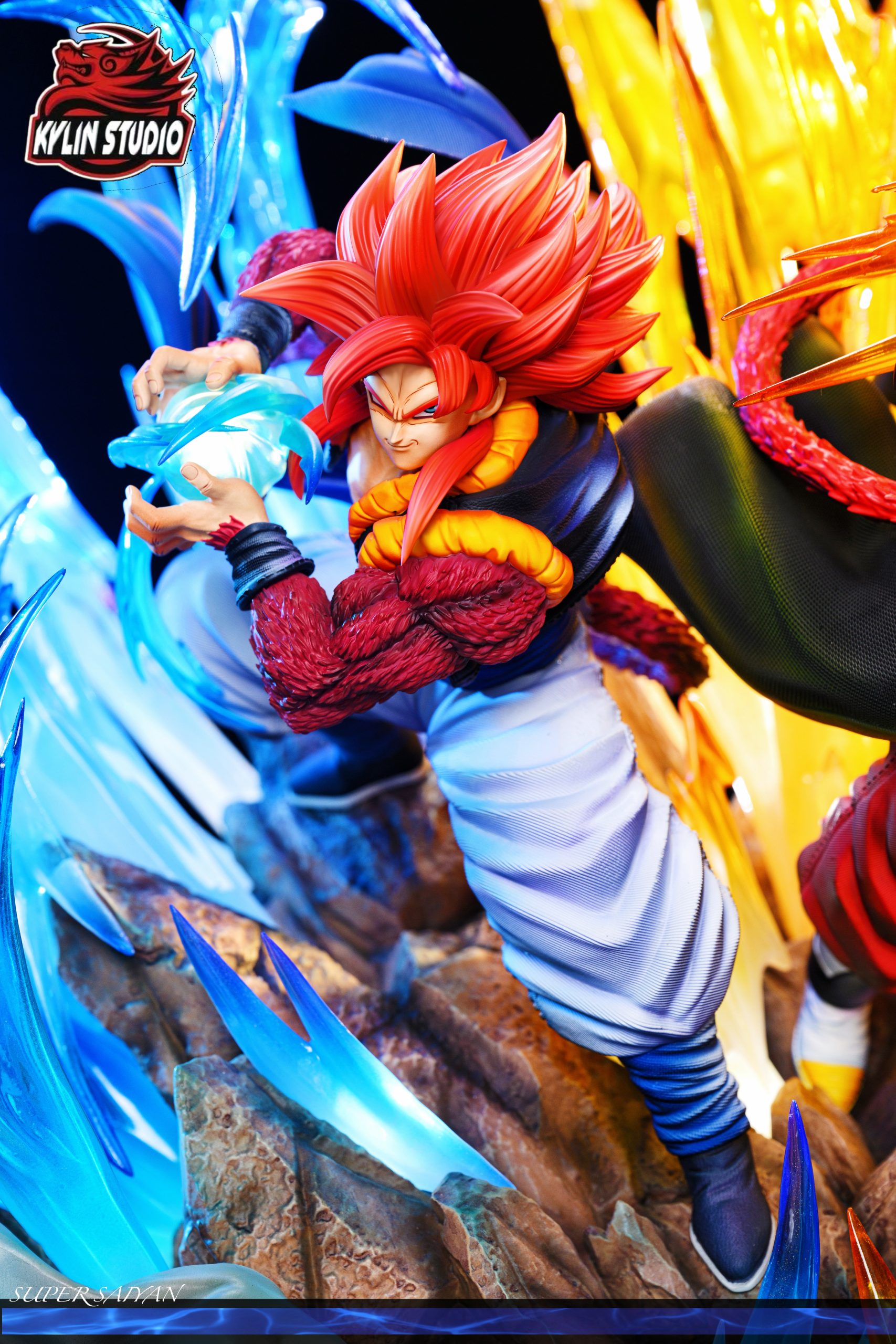 Kylin Studio - Dragon Ball Classic Characters Series #12 Super Saiyan 4 Gogeta & Vegito