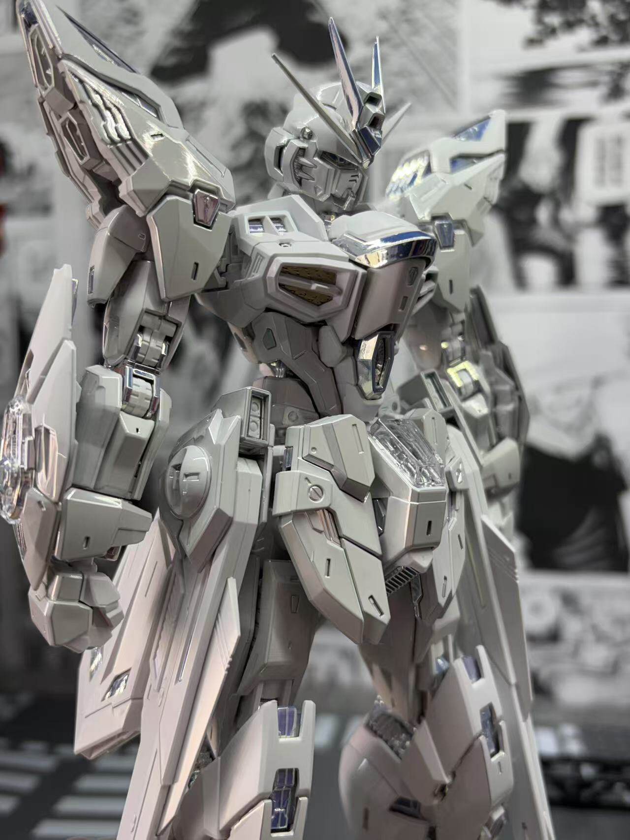 HH Mo Xing Gong Fang Studio - Mgex Strike Freedom Gundam Laser Transparent Full Spray Coating Gundam
