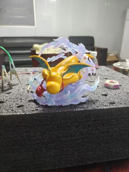 HUANG JIN CHENG Studio - Pokémon Postman Dragonite HUANG JIN CHENG Studio - Pokémon Postman Dragonite