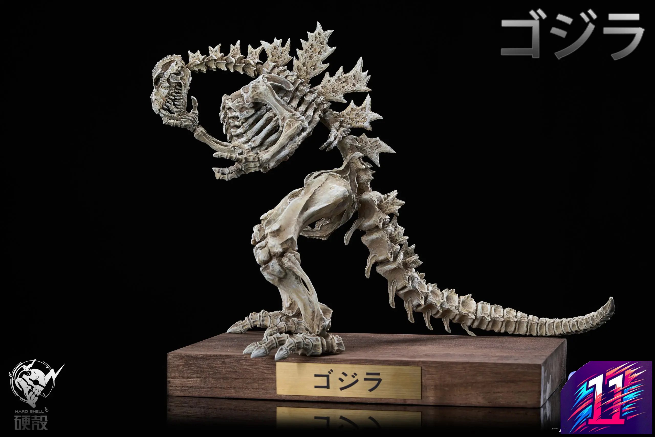 Hard Shell Studio - Original Godzilla%27s skeleton Godzilla