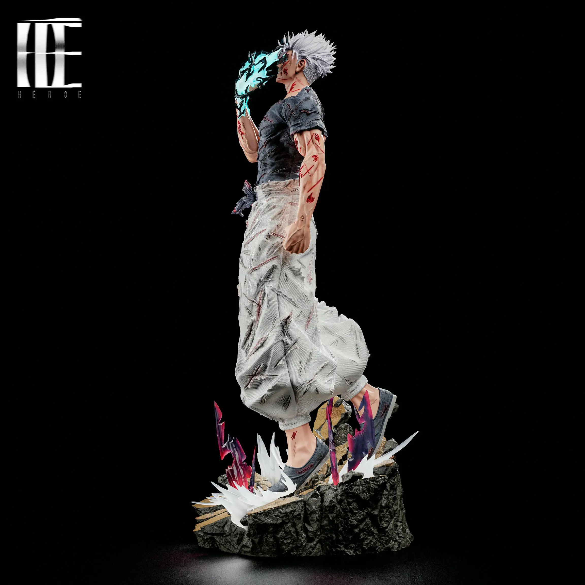 Heroe Collectibles Studio - Jujutsu Kaisen Battle Damaged Satoru Gojo