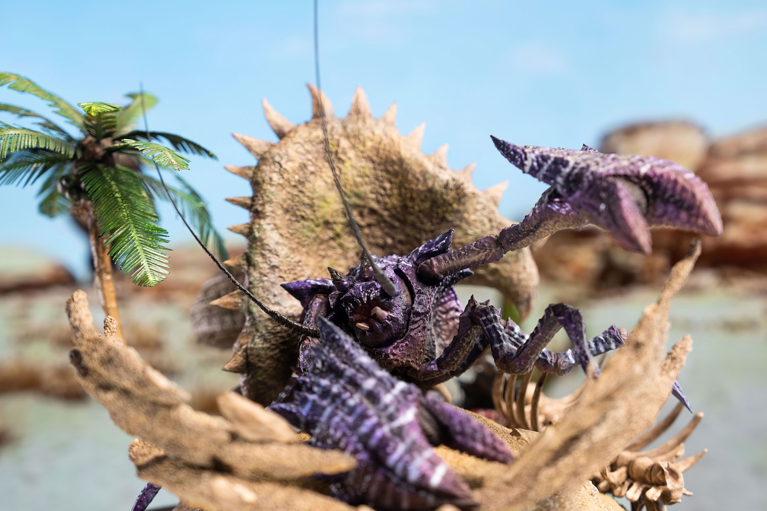 Heroics Studio - Monster Hunter Daimyo Hermitaur & Plum Daimyo Hermitaur